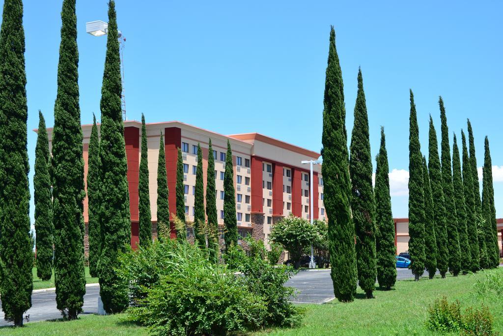 Lux Hotel & Spa, Trademark Collection By Wyndham Arlington Exteriör bild